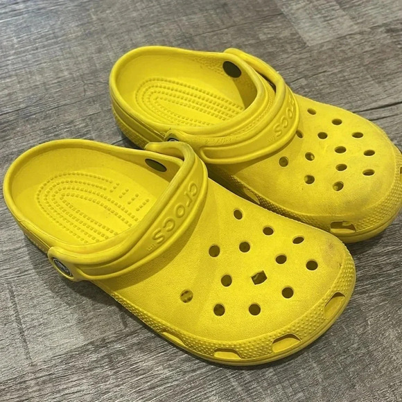Unisex Crocs - Clogs/Sandals - Yellow - Size M5/W7 - Good Used Condition!! - Picture 6 of 9